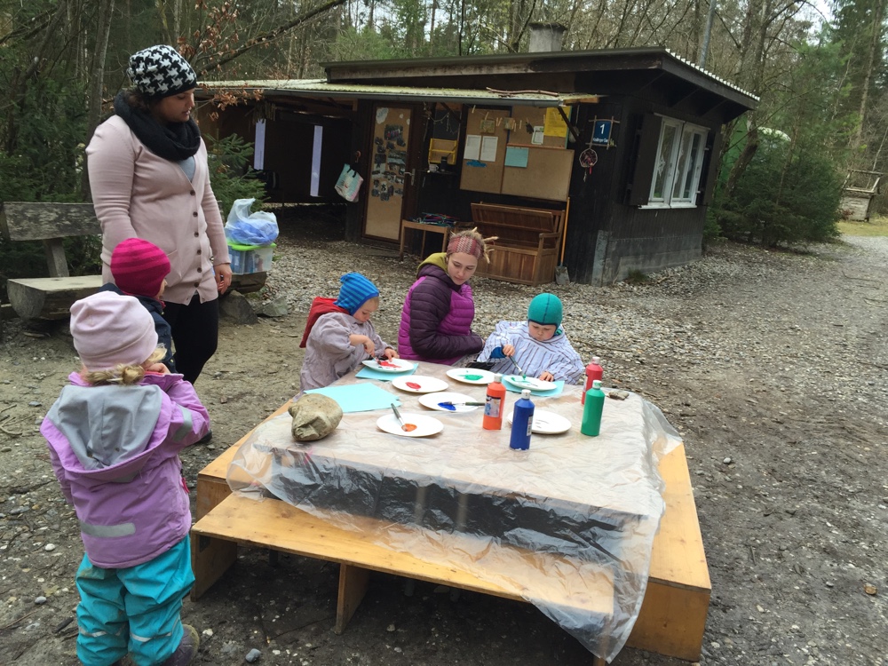 huette - Wald Kreativ Kindergärten / Träger